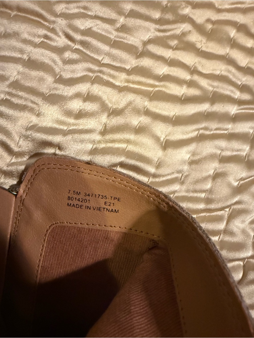 FRYE Suede Ankle Boots in Light Gray - Picture 4 of 4